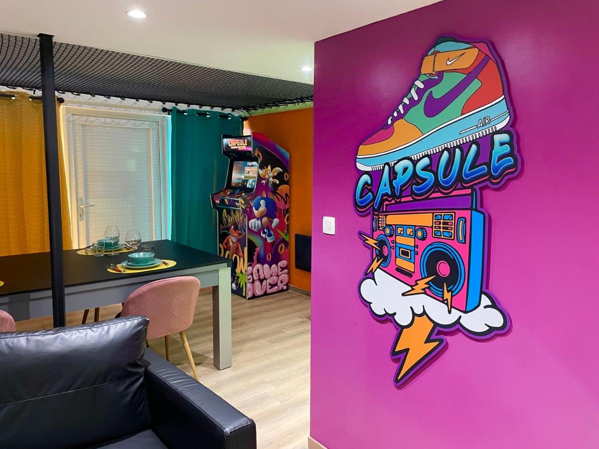 Capsule Forever Young: Entertainment Hub with Jacuzzi & Sauna Hastiere-par-dela Exterior photo